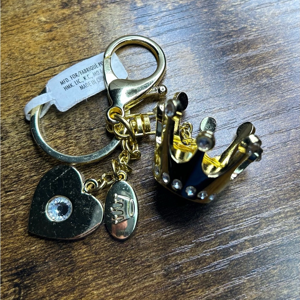 Hallmark
Crown Keychain - Picture 5 of 7